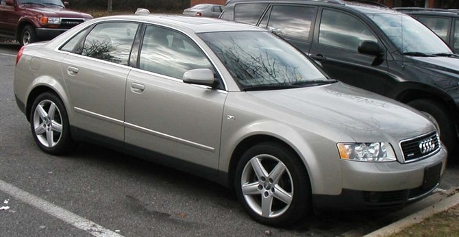 Audi A4 Avant 2.5 TDi