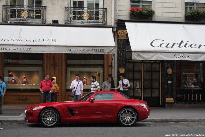 Mercedes-Benz SLS-Class