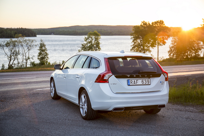 Polestar edition of the Volvo V60 Plug-in Hybrid keeps the same consumption and CO2 emissions figures