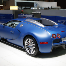 Bugatti Veyron Bleu Centenaire