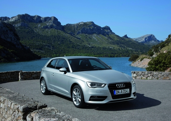 Audi A3 2.0 TDI Attraction quattro