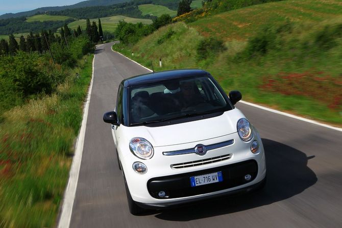 Fiat 500L started im Oktober ab 15.900 Euro