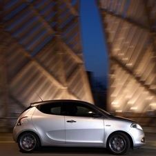 Lancia Ypsilon 1.2 8v Platino