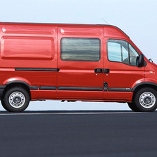 Opel Movano Van 3.5T L2H2 2.5CDTI 120cv Auto