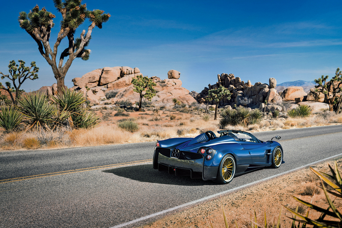 Pagani Huayra Roadster