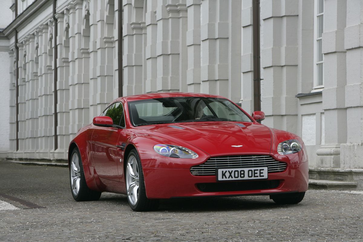Aston Martin V8 Vantage 4.3 Coupe