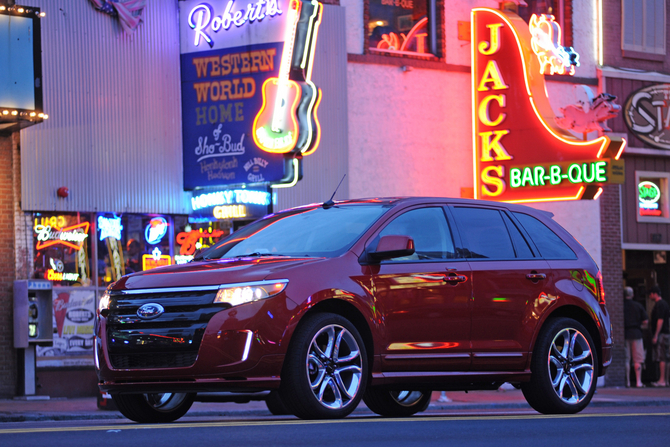 Ford is sending American and Canadian built SUVS to China Ford is sending American and Canadian built SUVS to China