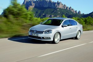 Volkswagen Passat Saloon 1.6 TDI Bluemotion