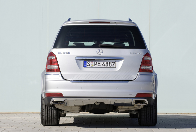 Mercedes-Benz GL350 BlueTEC