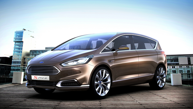 O S-MAX exibe o novo design de ponta da Ford