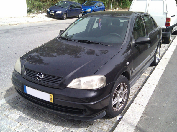 Opel Astra 1.2 16V