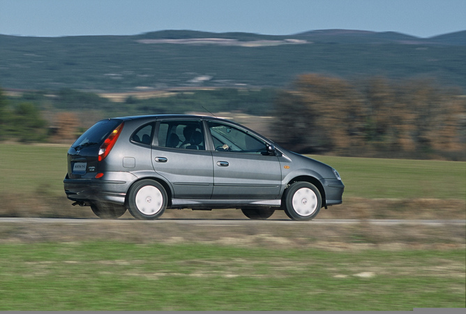 Nissan Almera Tino 1.8i Automatic