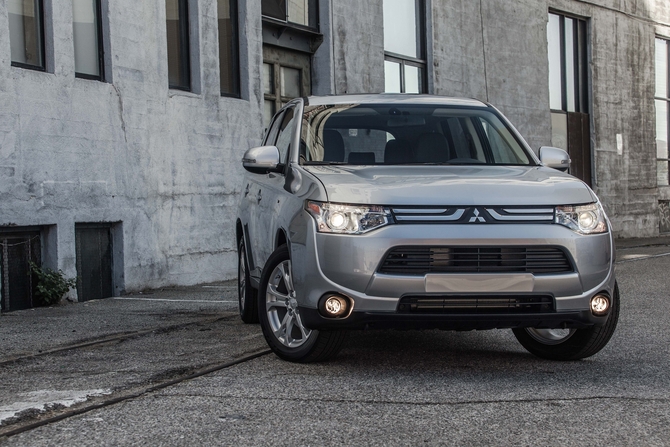 Mitsubishi Outlander Gen.3