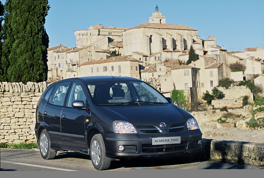 Nissan Almera Tino 2.2 dCi