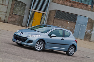 Peugeot 207 Hatchback 1.6 HDi Sportium