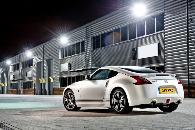 Nissan 370Z 3.7 GT AT