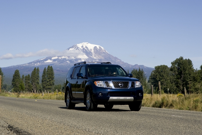 Nissan Pathfinder Gen.3