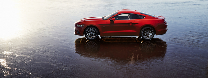 Ford Mustang 6