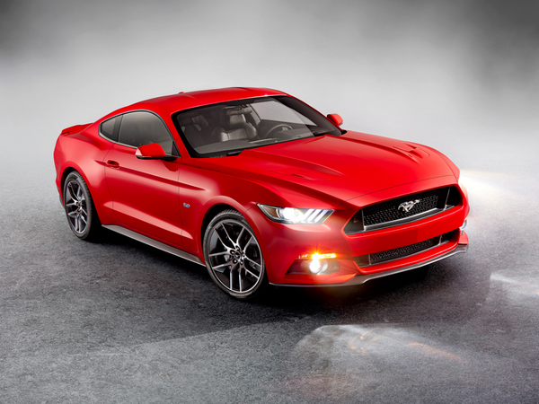 Ford Mustang 6