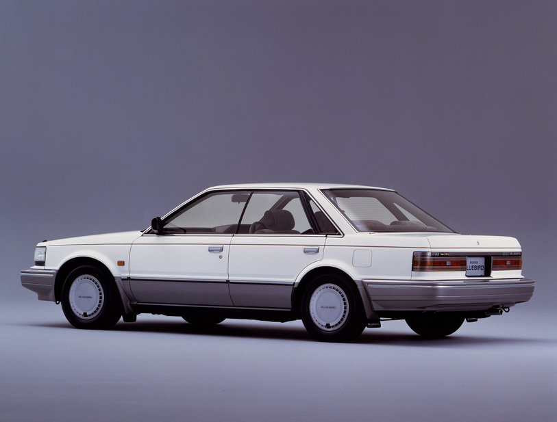 Nissan Bluebird Hardtop 1800 Super Select