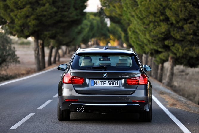 BMW 330d Touring xDrive