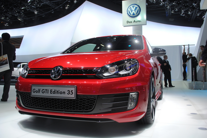 Volkswagen Golf 2.0 TSI GTI Edition 35