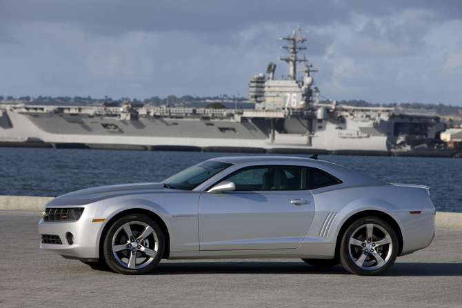 Chevrolet Camaro Coupe 2LS