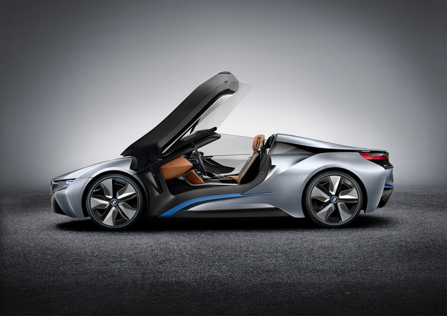 A BMW mostra um i8 Spyder mais próximo da produção