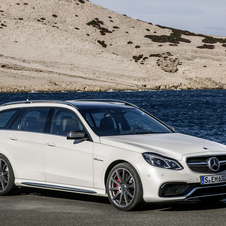 Mercedes-Benz E Station 63 AMG Auto