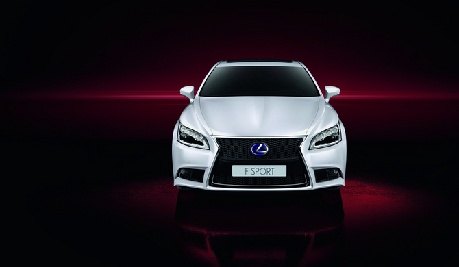 Lexus LS 460 F Sport