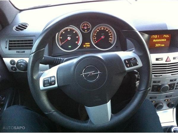 Opel Astra GTC