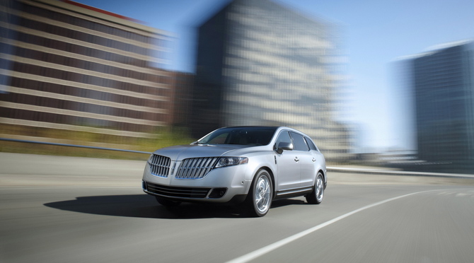 Lincoln MKT 3.5L with EcoBoost AWD