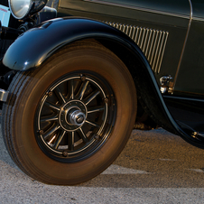 Lincoln Model L Seven-Passenger Berline