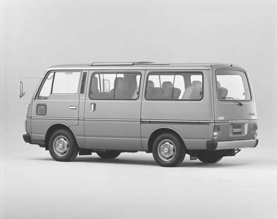 Nissan Caravan Coach SGL w/sunroof