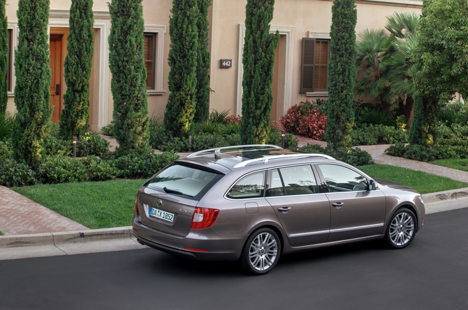 Skoda Superb (modern) 3