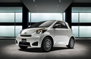 Scion iQ