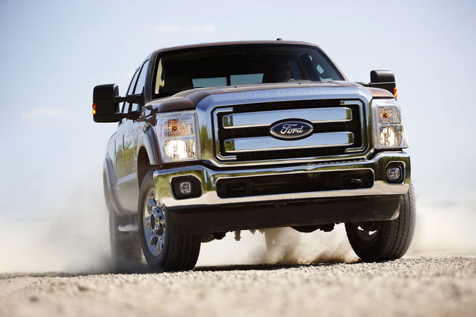 Ford F-Series Super Duty F-250 172-in. WB XL Styleside Crew Cab 4x4 Ford F-Series Super Duty F-250 172-in. WB XL Styleside Crew Cab 4x4