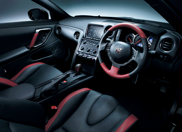 O interior do novo Nissan GT-R