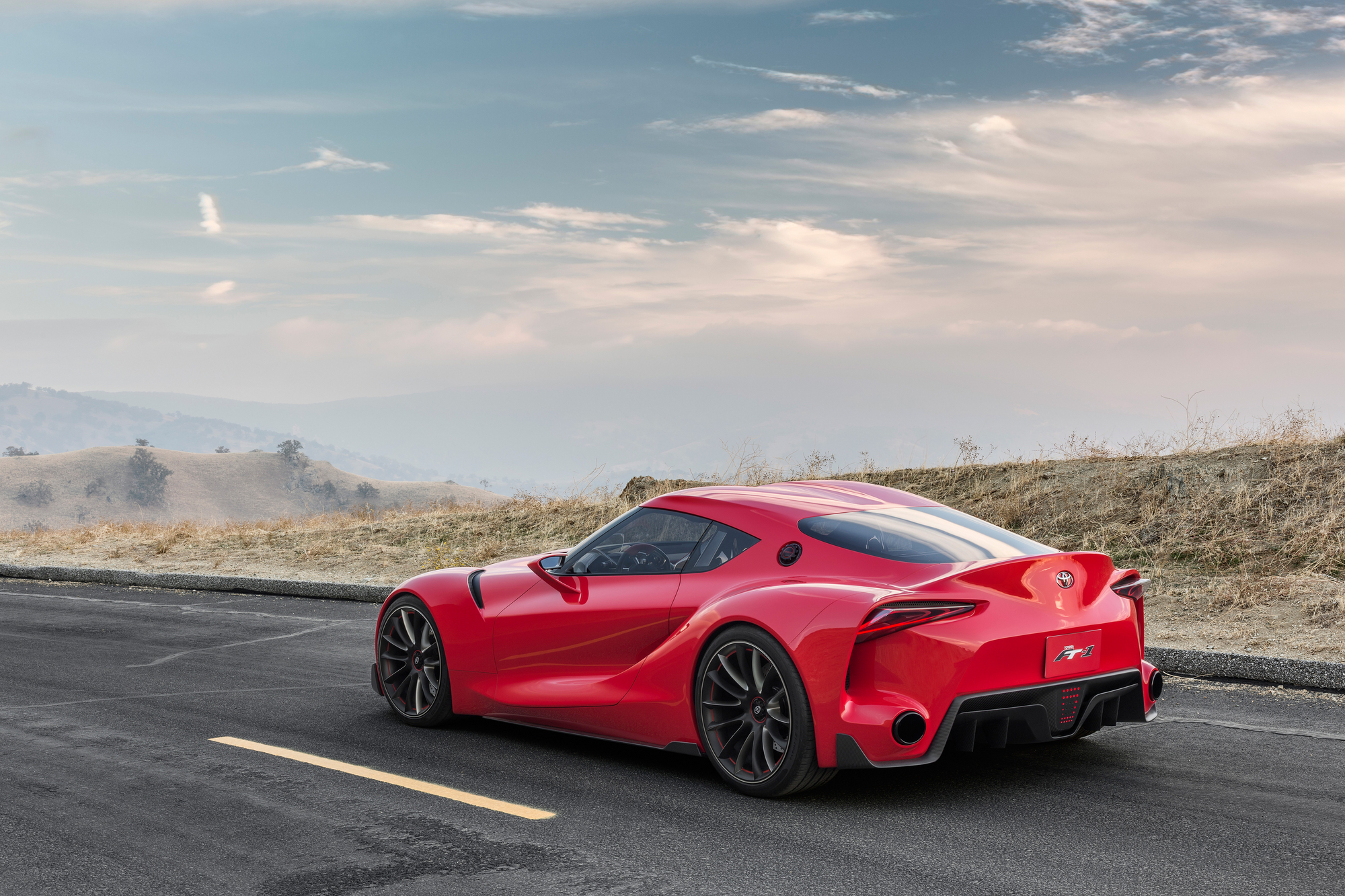 Designstudie Toyota FT-1 feiert Weltpremiere in Detroit