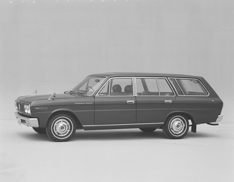 Nissan Cedric Wagon 6