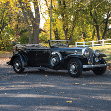 Stutz DV32 LeBaron