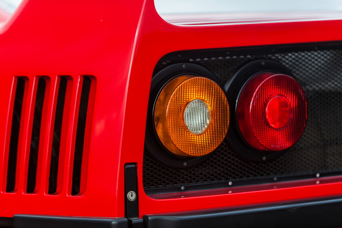 Ferrari F40