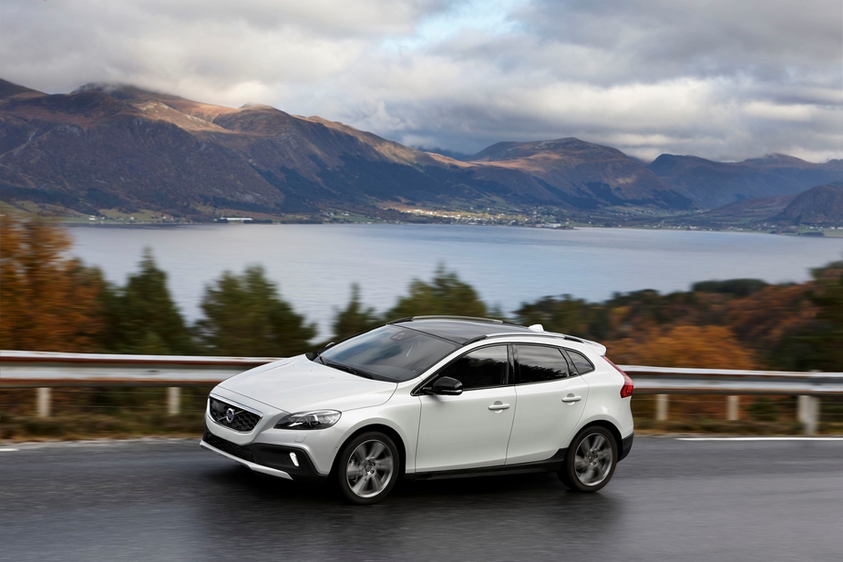 Volvo V40 Cross Country D4 VED Summum Geartronic