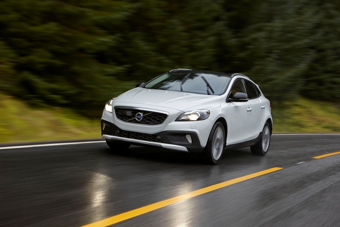 Volvo V40 Cross Country D4 VED Summum