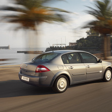 Renault Megane II Sport Sedan 1.4 16v