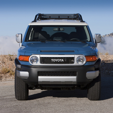 Toyota FJ Cruiser 4X4 AT