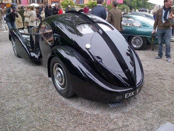 Ralph Laurens 1938 Bugatti 57SC Atlantic gewinnt in beim Villa d'Este 