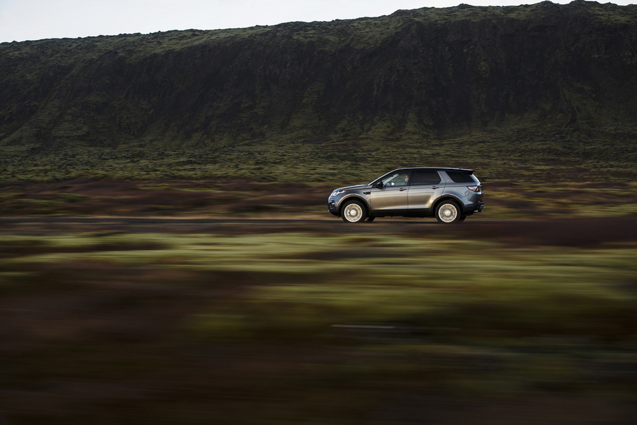 Land Rover Discovery Sport 2.0 TD4 4x4 HSE