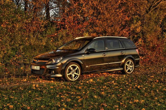 Opel Astra Caravan 1.9 CDTI DPF 150cv Cosmo Plus