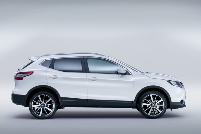 Nissan Qashqai 1.6 S&S 4x2 Tekna Premium 18